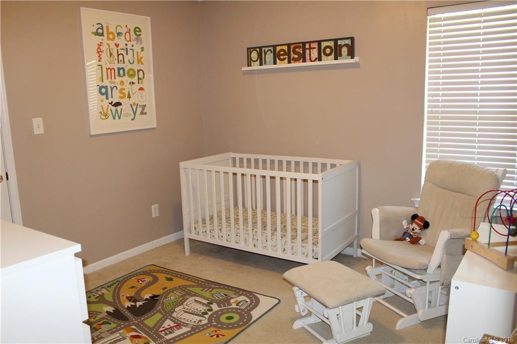 12529 Cardinal Point Road Charlotte, NC 28269 - Photo 10 of 14 Gallery Image 10