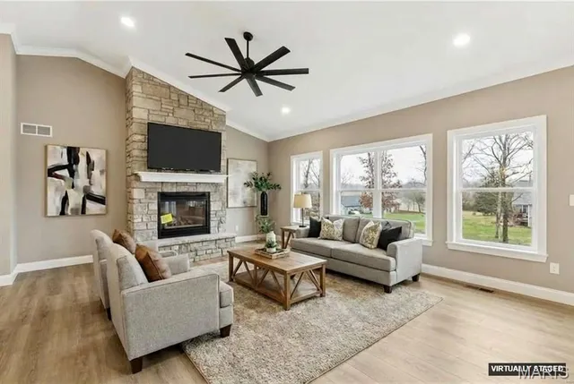 $534,900 | 442 Shady Trail Drive, Troy, MO 63379