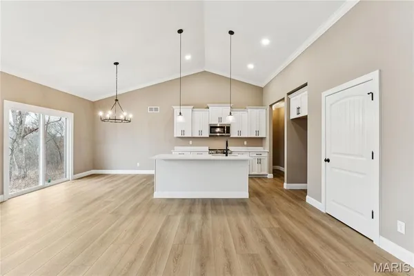 $534,900 | 442 Shady Trail Drive, Troy, MO 63379