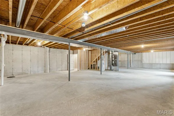 $534,900 | 442 Shady Trail Drive, Troy, MO 63379