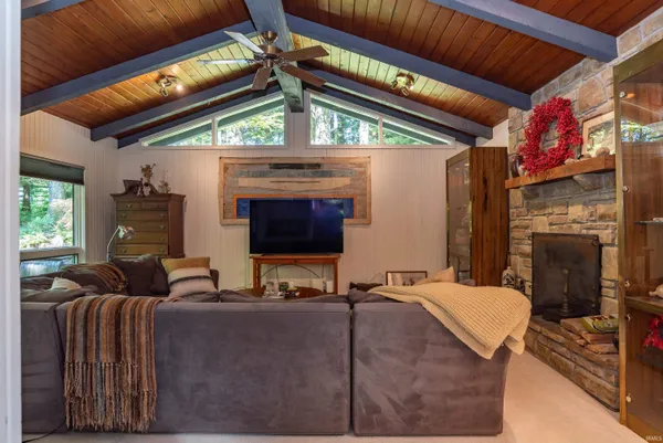 $1,050,000 | 3780 North Upper Birdie Galyan Road, Bloomington, IN 47408