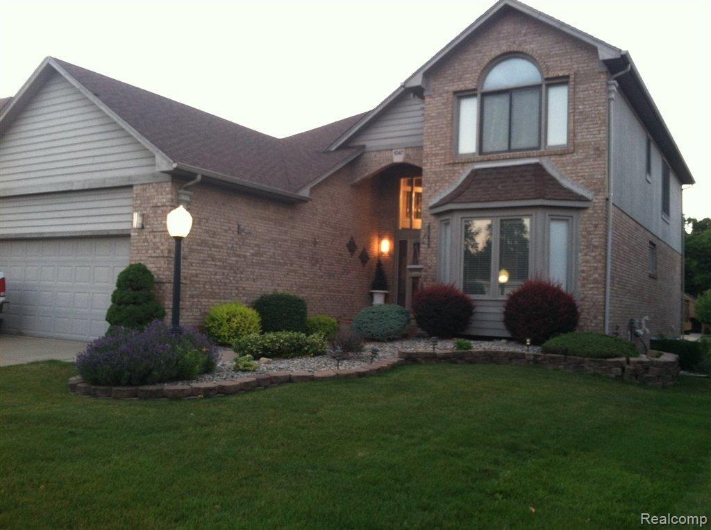 1047 Skyview Court Rochester, MI 48307 - Photo 1 of 10 photosSkyview.JPG