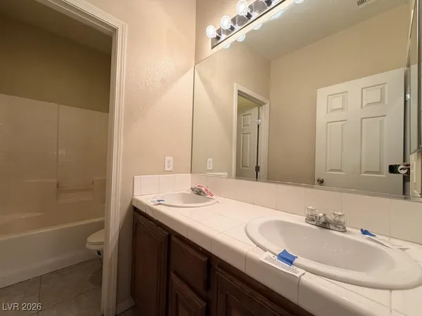 $419,900 | 4413 East Mallard Ridge Avenue, Las Vegas, NV 89115