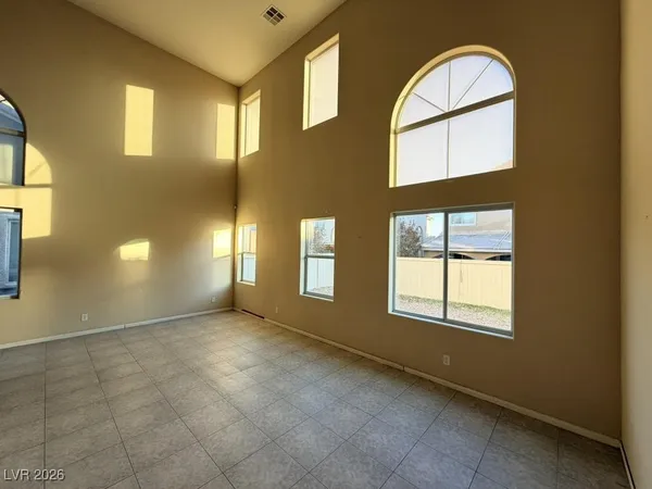 $419,900 | 4413 East Mallard Ridge Avenue, Las Vegas, NV 89115