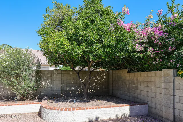 $3,350 | 4432 East Anderson Drive, Phoenix, AZ 85032