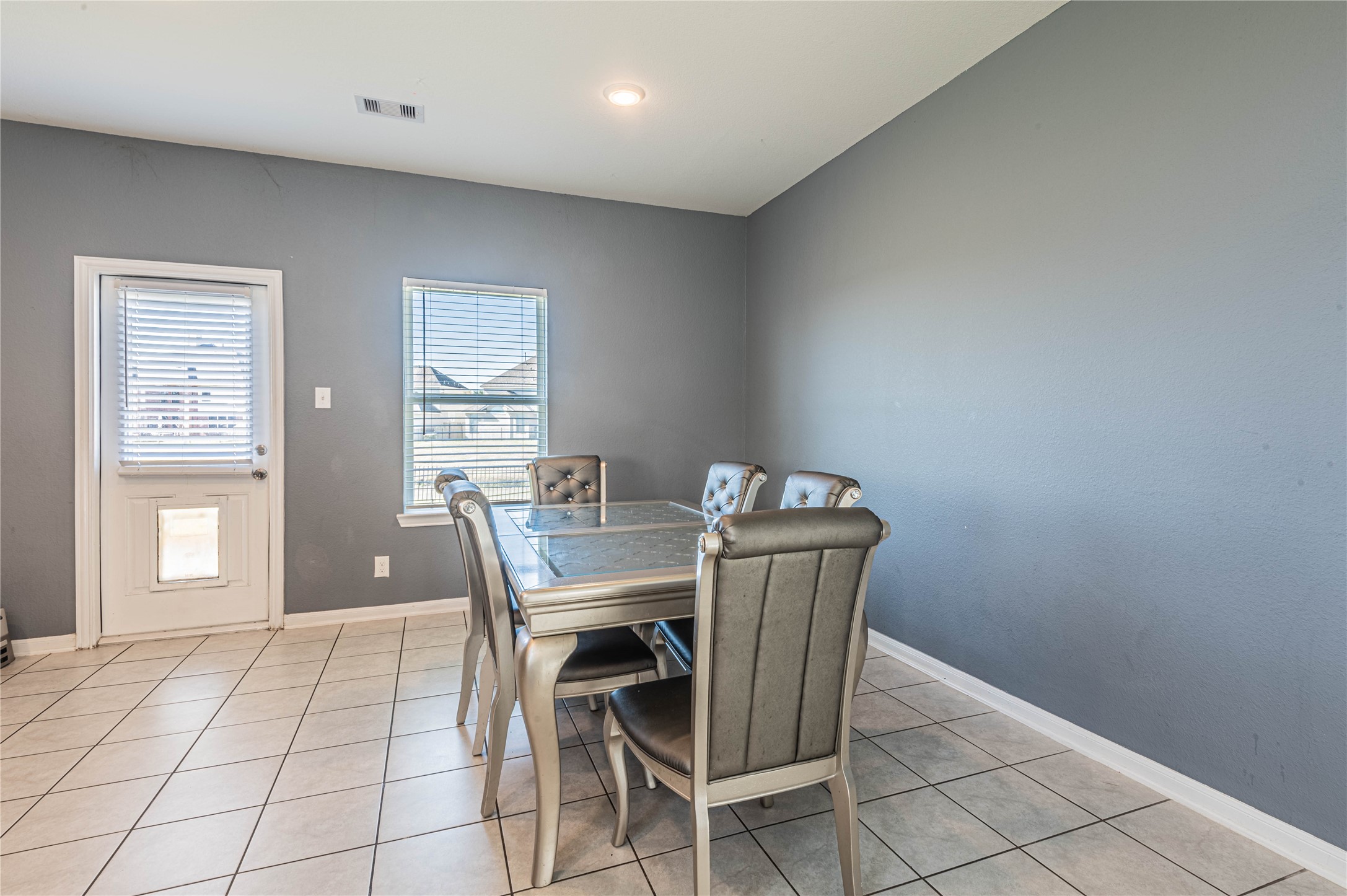 107 Montecito Lane Manvel, TX 77578 - Photo 11 of 49