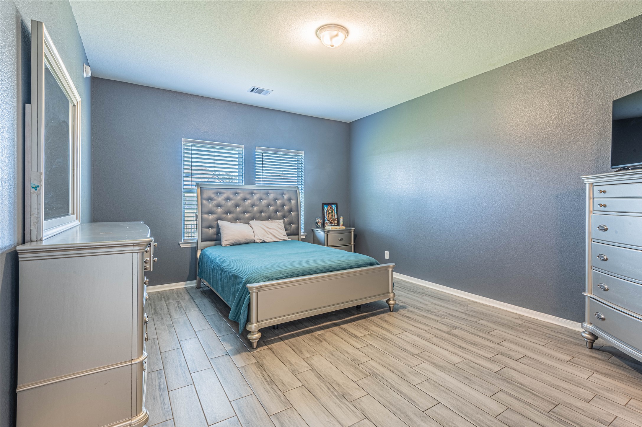 107 Montecito Lane Manvel, TX 77578 - Photo 13 of 49