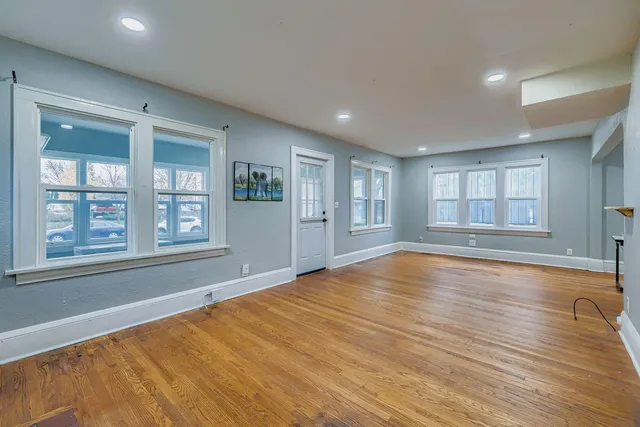 $314,900 | 1822 Lacrosse Avenue, St. Paul, MN 55119