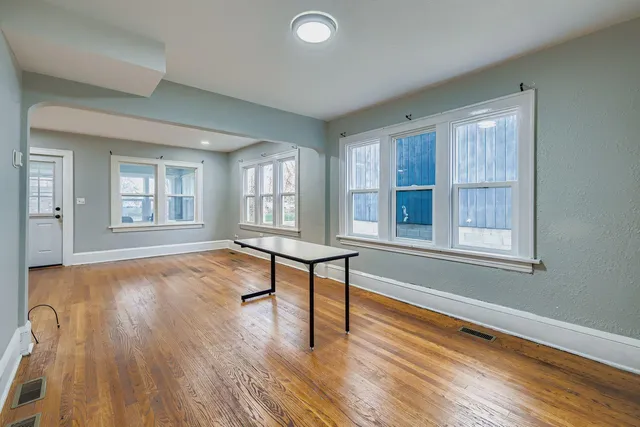 $314,900 | 1822 Lacrosse Avenue, St. Paul, MN 55119