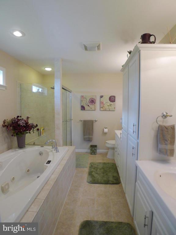 93 Chestnut Hill Road Stevens, PA 17578 - Photo 13 of 40 Gallery Image 13