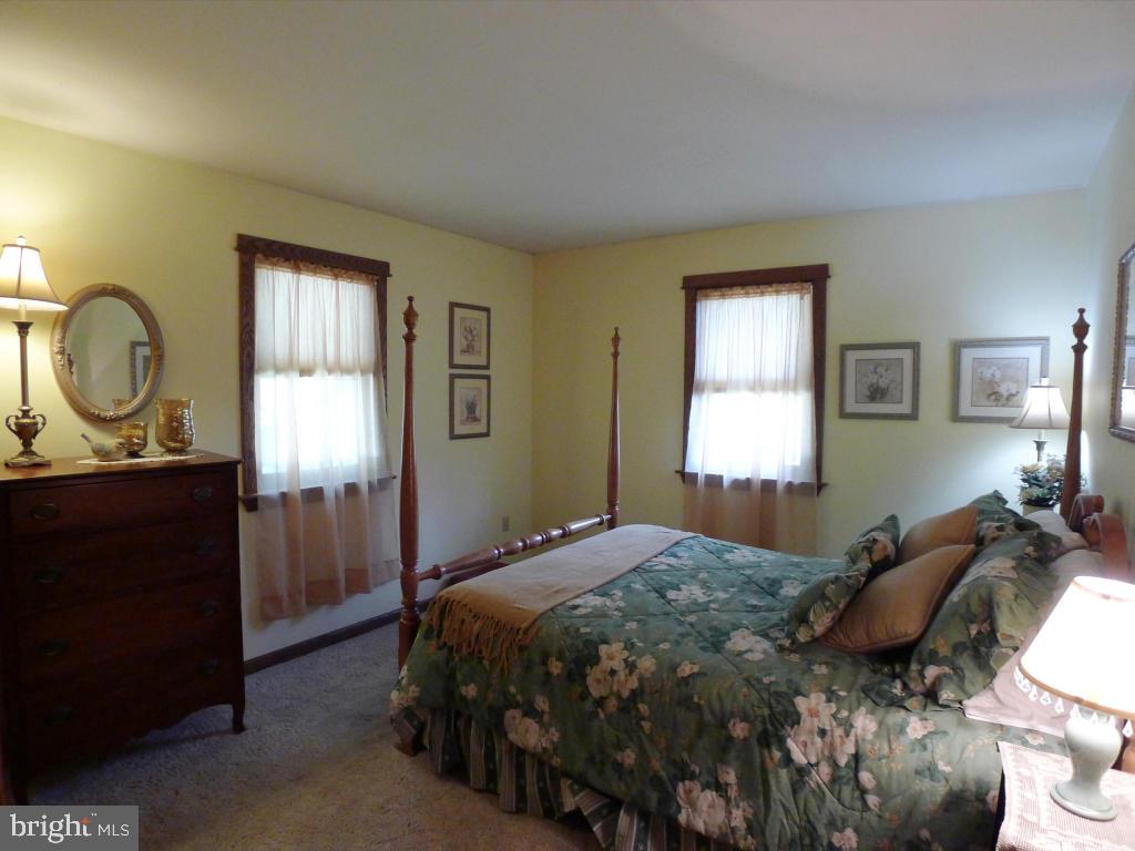 93 Chestnut Hill Road Stevens, PA 17578 - Photo 17 of 40 Gallery Image 17