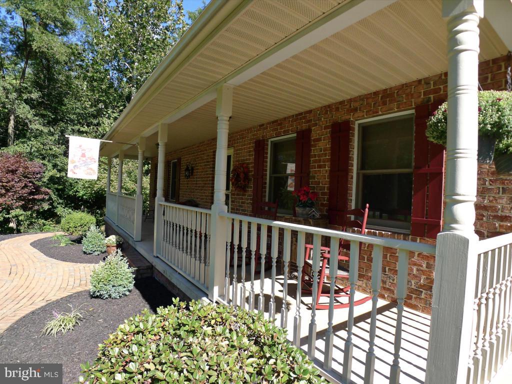 93 Chestnut Hill Road Stevens, PA 17578 - Photo 3 of 40 Gallery Image 3