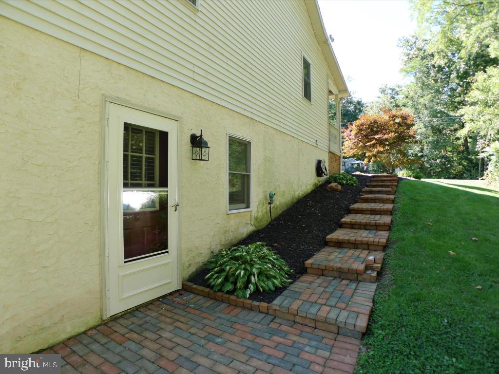 93 Chestnut Hill Road Stevens, PA 17578 - Photo 24 of 40 Gallery Image 24