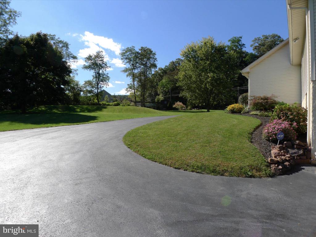 93 Chestnut Hill Road Stevens, PA 17578 - Photo 32 of 40 Gallery Image 32