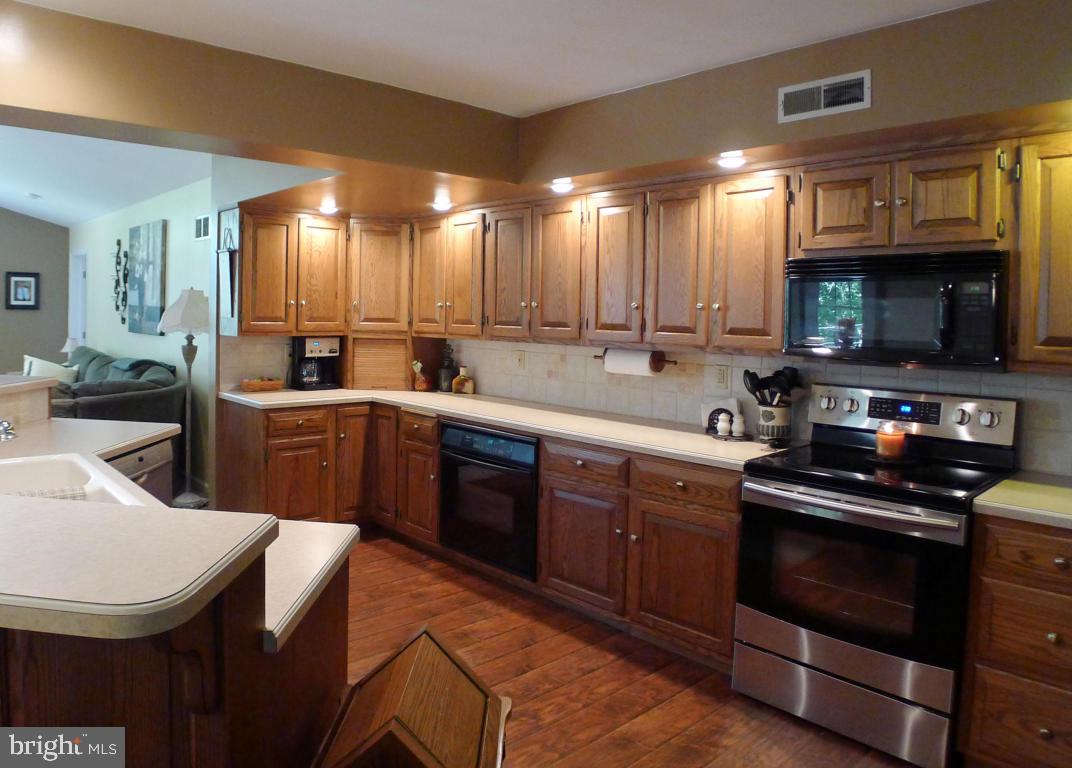 93 Chestnut Hill Road Stevens, PA 17578 - Photo 8 of 40 Gallery Image 8