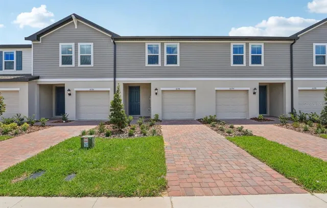 $2,200 | 16390 Bird Of Paradise Avenue, Clermont, FL 34714