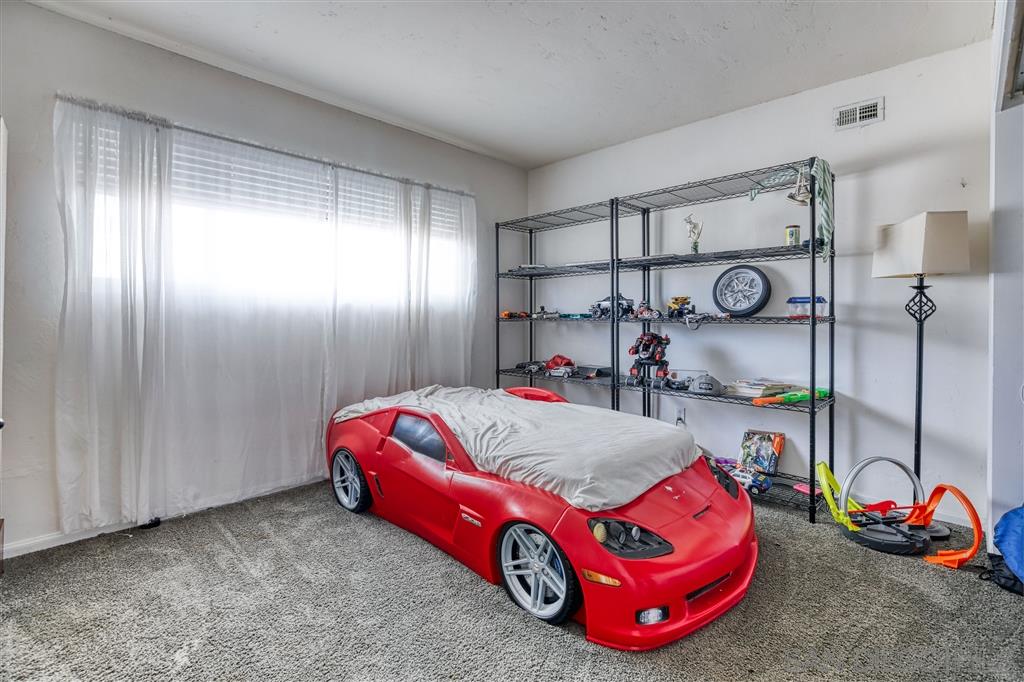 1906 Tavern Road Alpine, CA 91901 - Photo 13 of 16 a room with a bed and lots of mirror