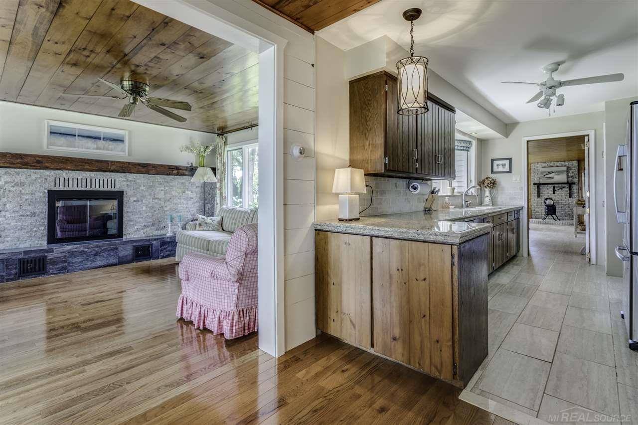 4608 Lakeshore Road Deckerville, MI 48427 - Photo 19 of 55 Gallery Image 19