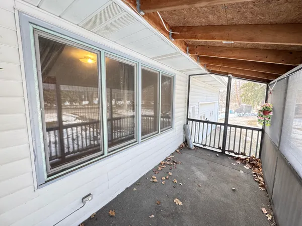 $265,000 | 3334 West Glendora Road, Buchanan, MI 49107