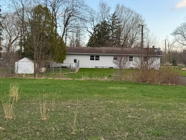 $265,000 | 3334 West Glendora Road, Buchanan, MI 49107