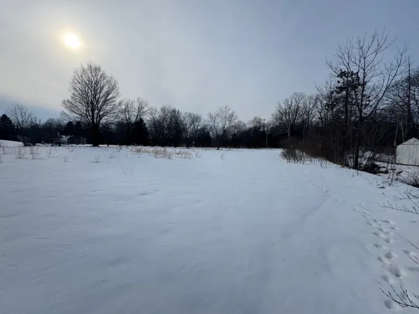 $275,000 | 3334 West Glendora Road, Buchanan, MI 49107