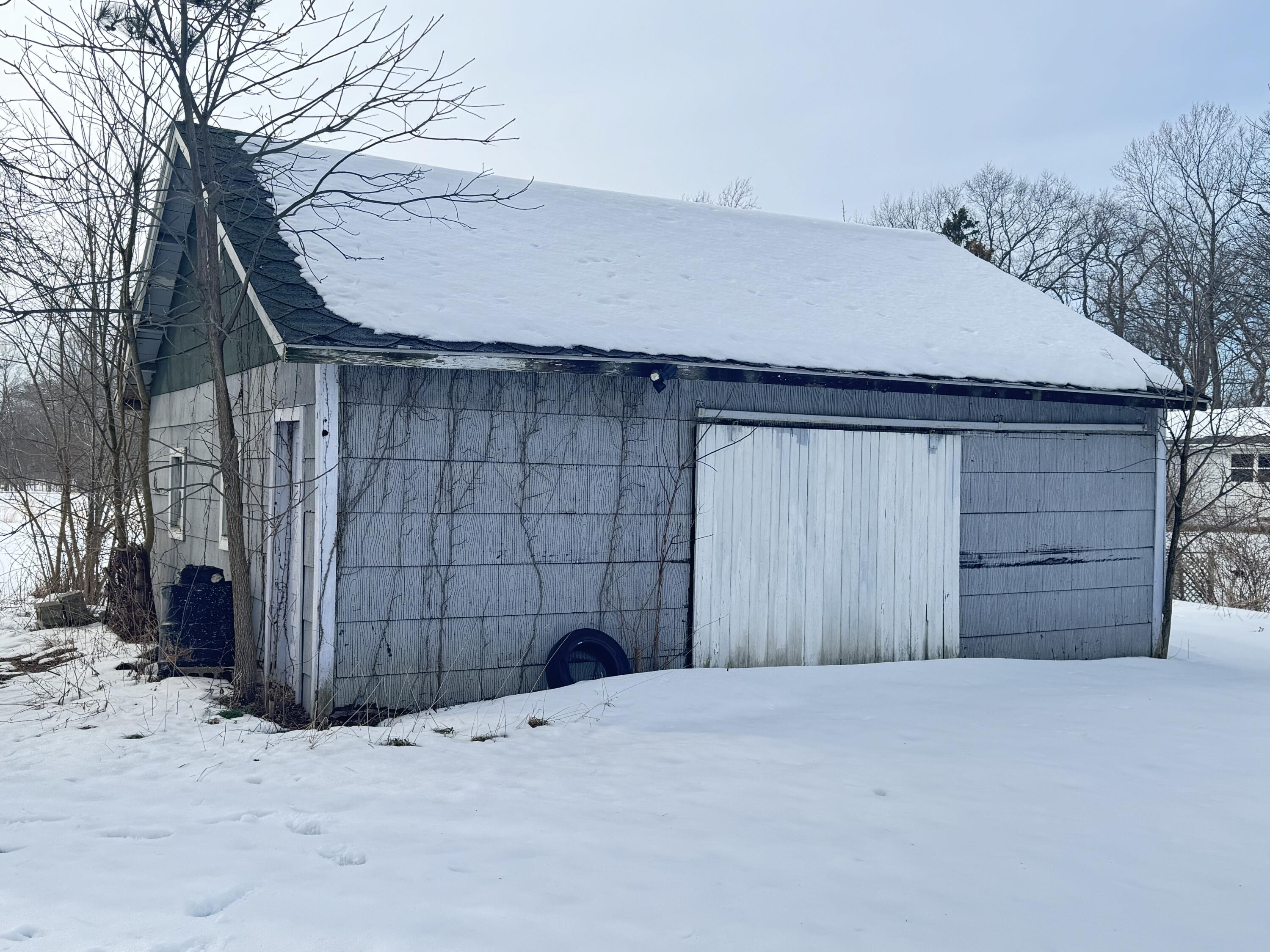 3334 West Glendora Road Buchanan, MI 49107 - Photo 25 of 26 IMG_0333