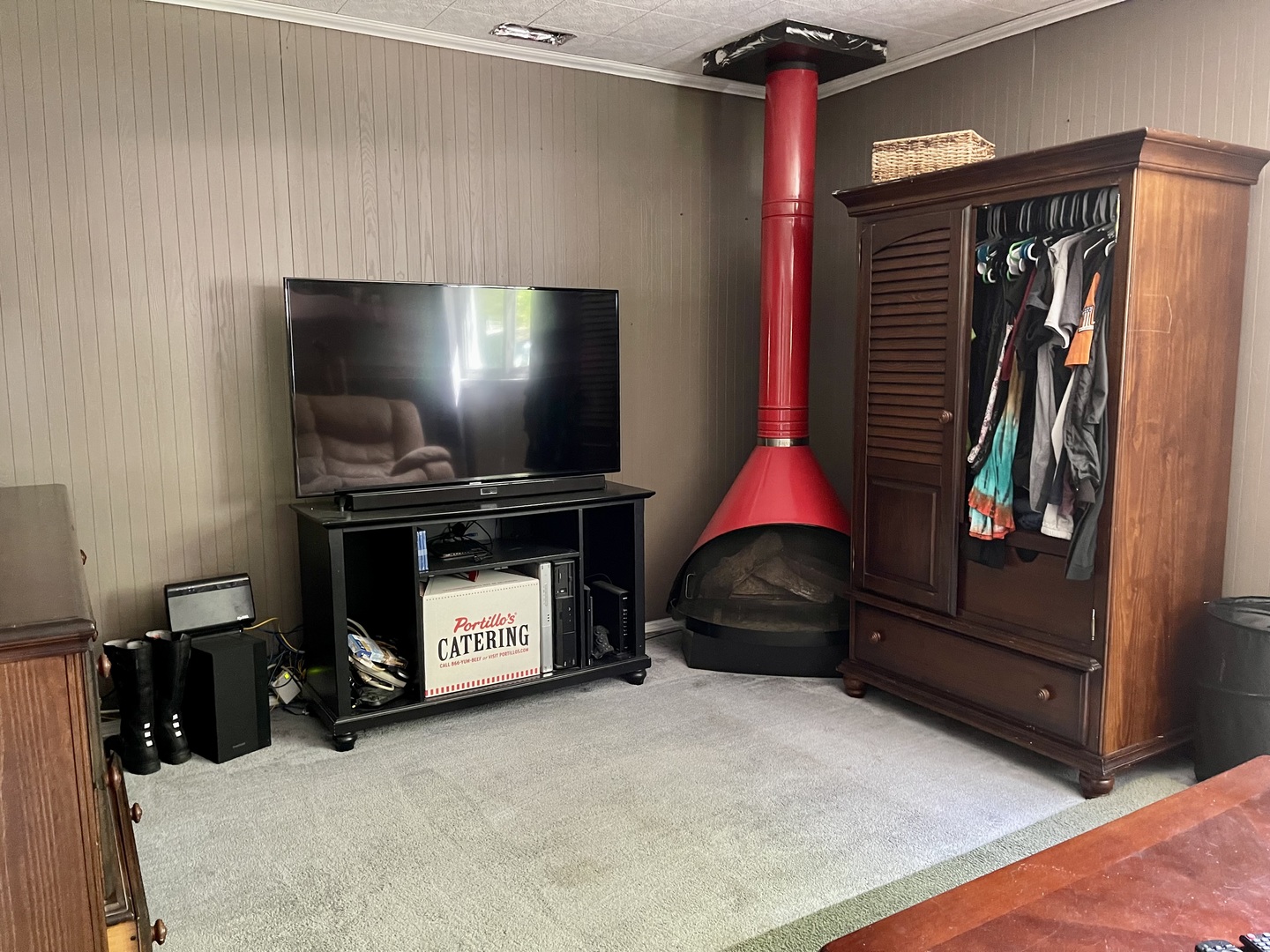63 Stratford Road Montgomery, IL 60538 - Photo 10 of 24 a living room with furniture and a flat screen tv
