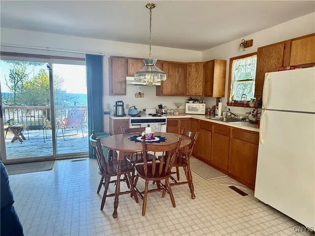 $285,000 | 3658 Flanders Road, Lyme, NY 13693