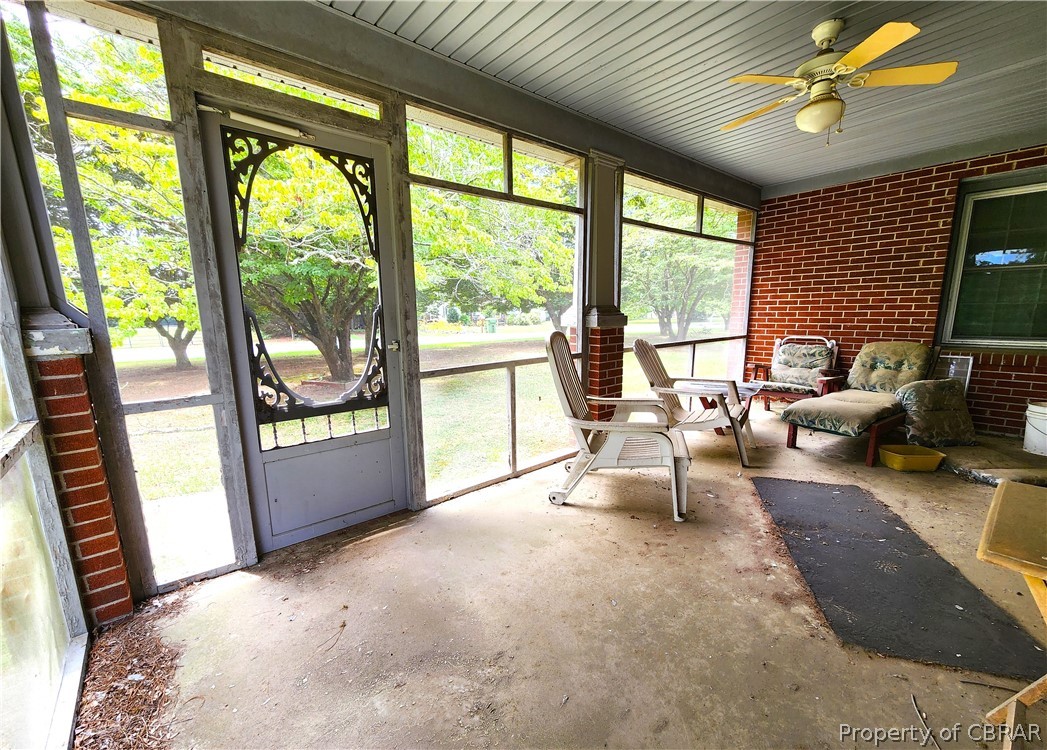 6849 Fields Landing Road Hayes, VA 23072 - Photo 5 of 17 Gallery Image 5