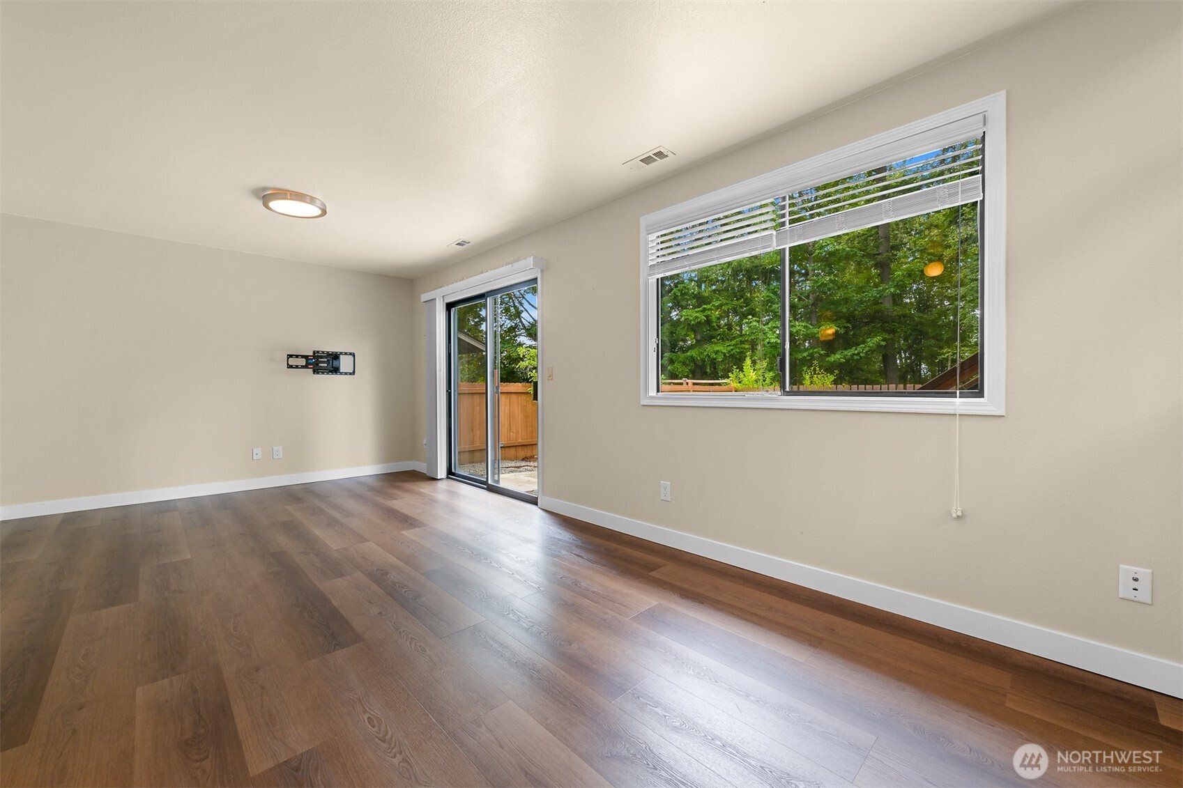 3808 Spring Coulee Road Bellingham, WA 98226 - Photo 18 of 38