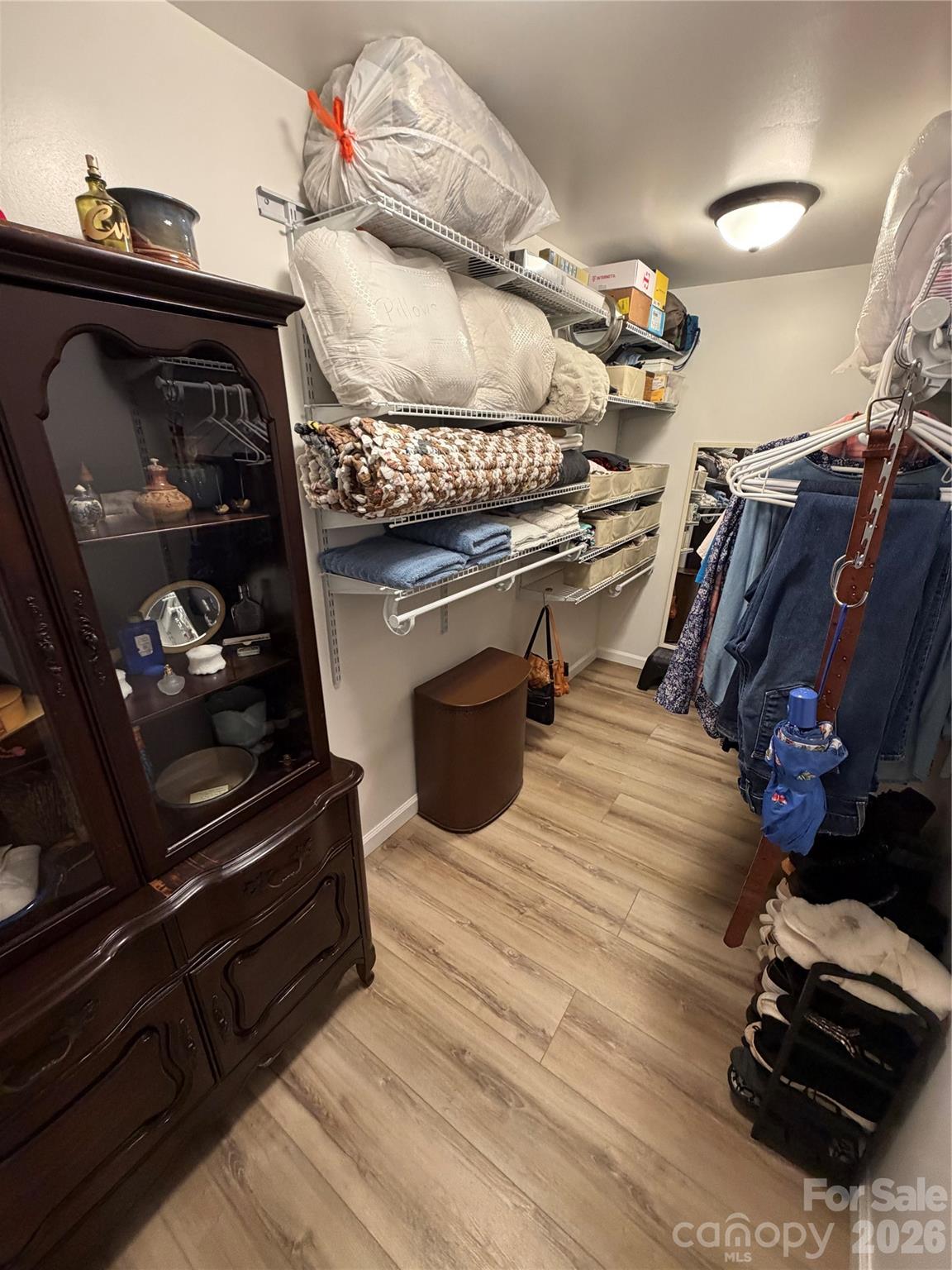658 Upper Hanging Rock Road Spruce Pine, NC 28777 - Photo 16 of 35 a kitchen with a stove and a mirror