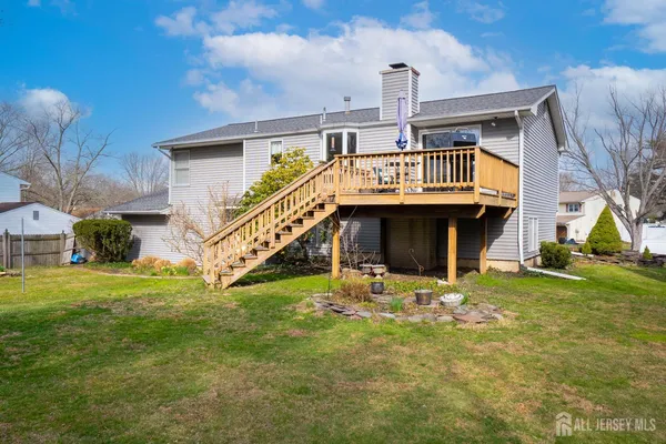 a front view of house with yard