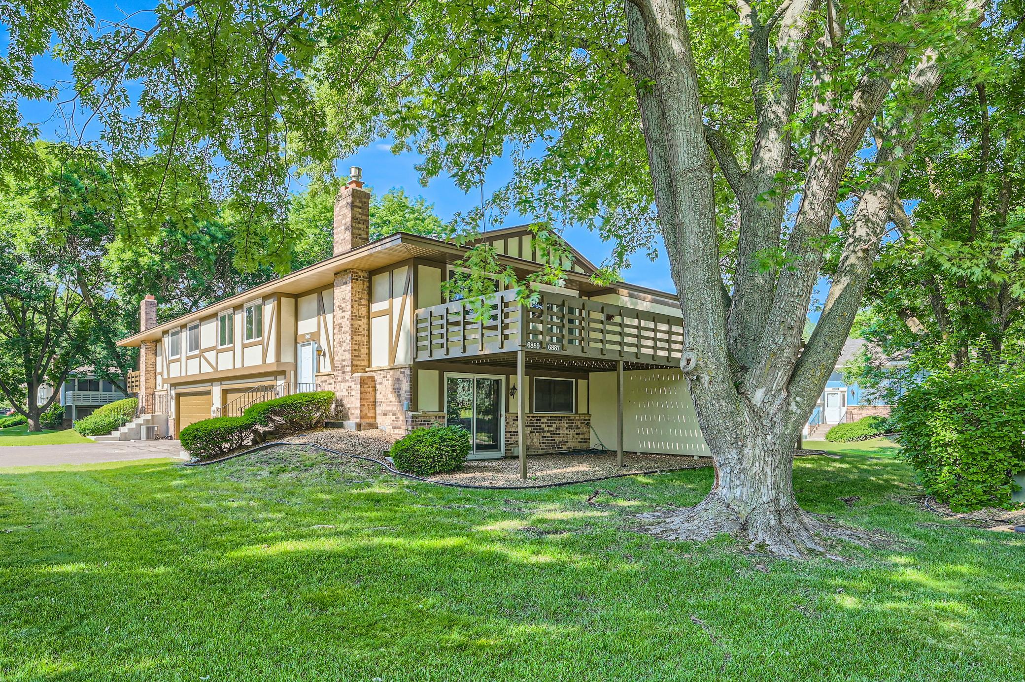 6887 Stratford Road Woodbury, MN 55125 - Photo 1 of 1 Gallery Image 1