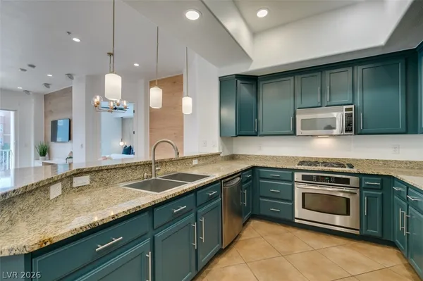 $2,050 | 50 East Serene Avenue, Unit 323, Las Vegas, NV 89123