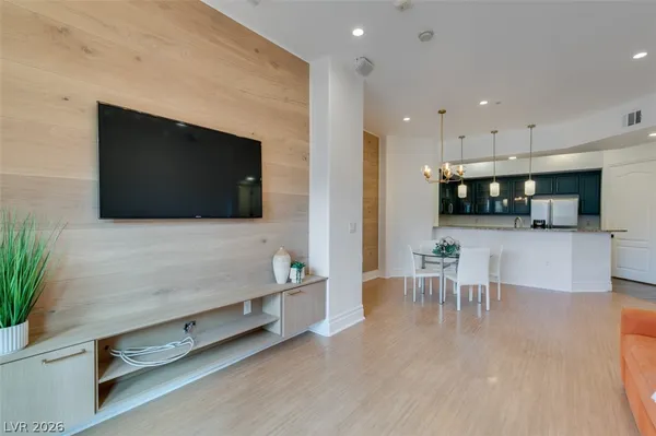 $2,050 | 50 East Serene Avenue, Unit 323, Las Vegas, NV 89123