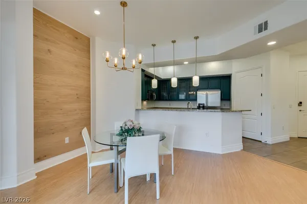 $2,050 | 50 East Serene Avenue, Unit 323, Las Vegas, NV 89123