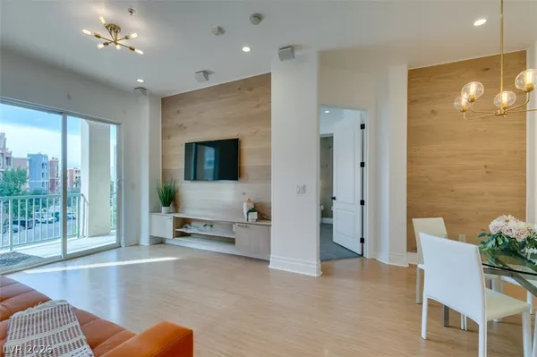$2,050 | 50 East Serene Avenue, Unit 323, Las Vegas, NV 89123