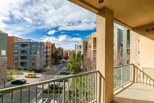 $2,050 | 50 East Serene Avenue, Unit 323, Las Vegas, NV 89123