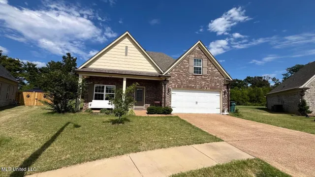 $329,900 | 3556 May Brk Cove, Southaven, MS 38672