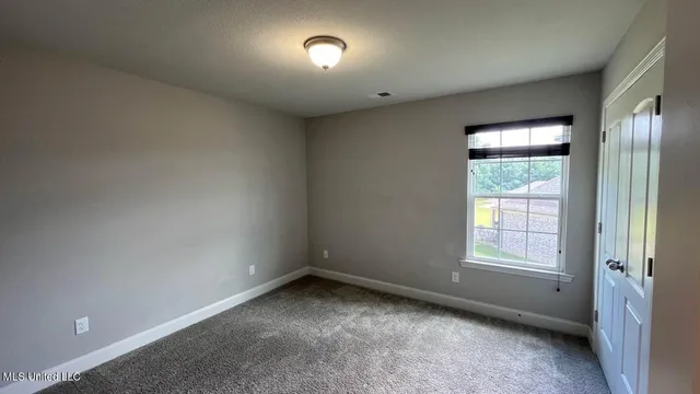 $329,900 | 3556 May Brk Cove, Southaven, MS 38672