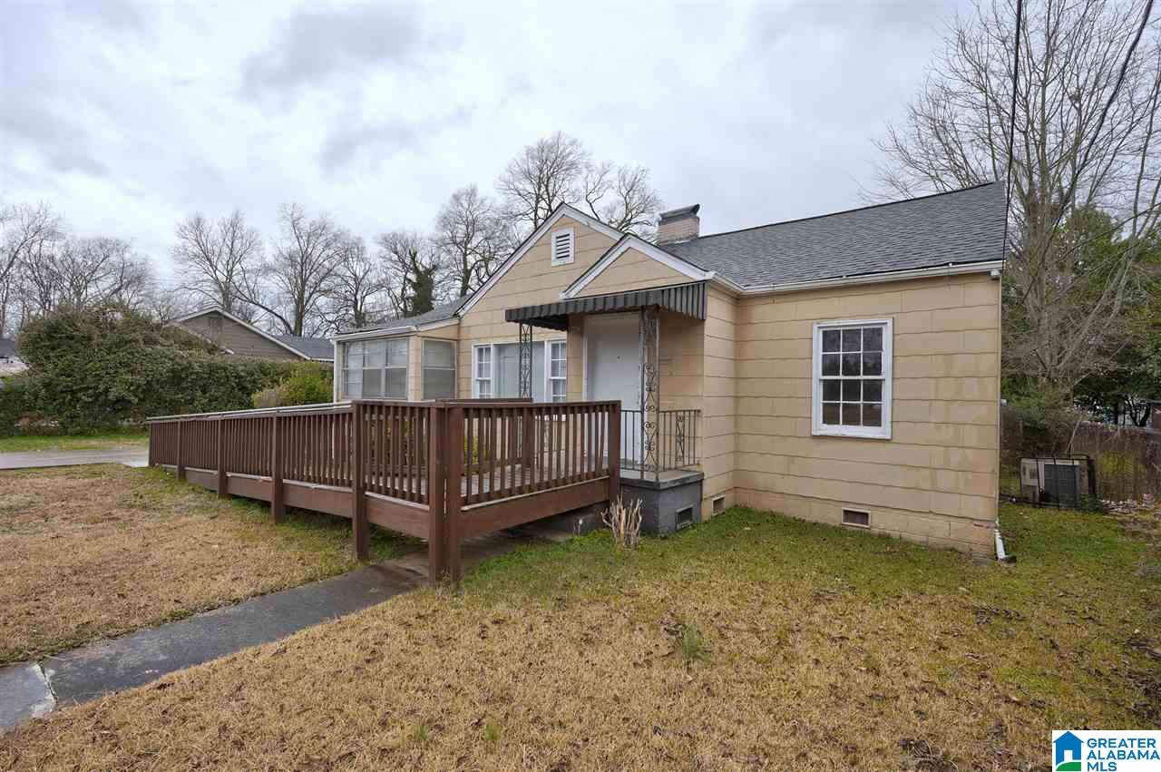 620 26th Street Southwest Birmingham, AL 35211 - Photo 3 of 17