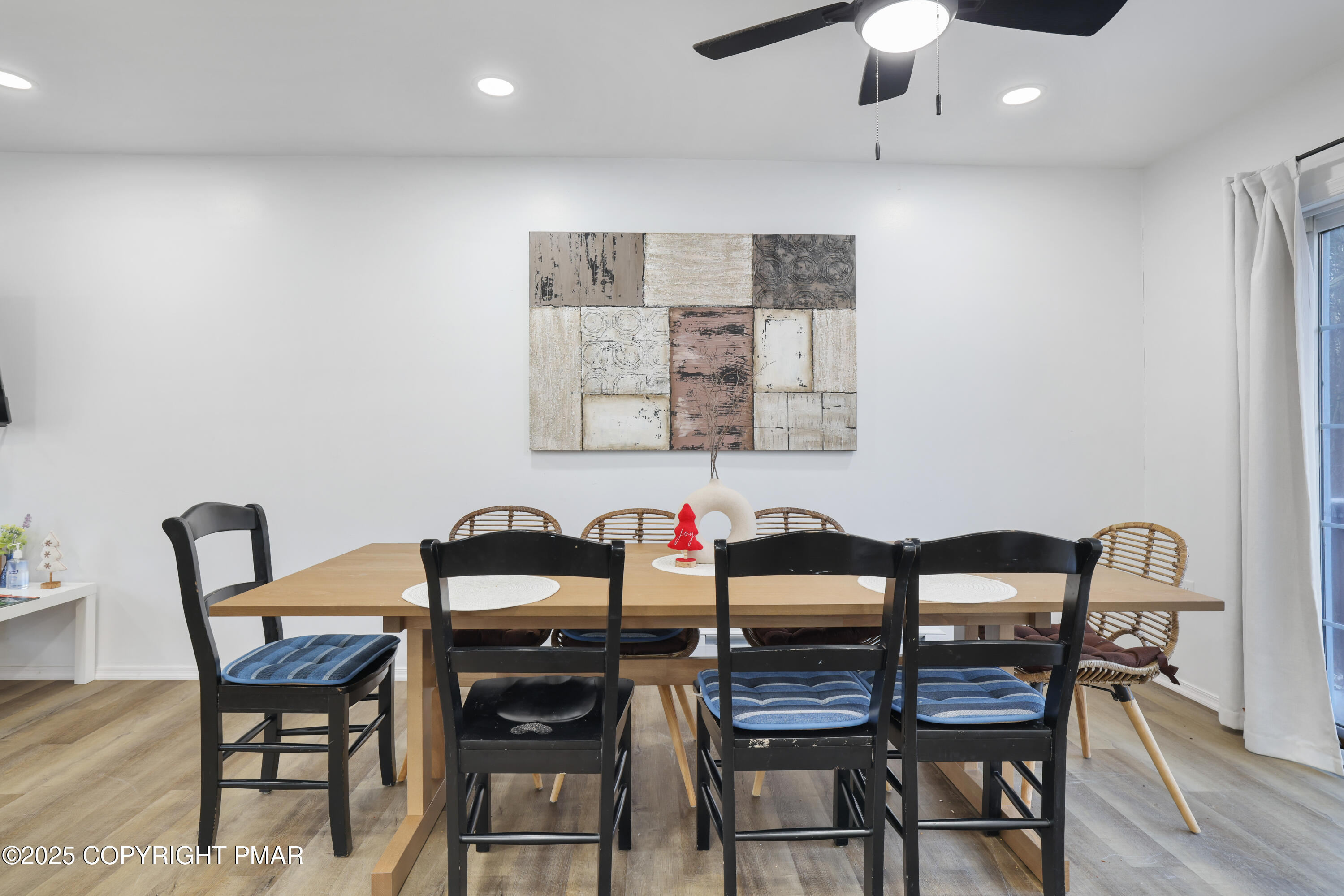 145 Nosirrah Road Albrightsville, PA 18210 - Photo 9 of 41 Dinning