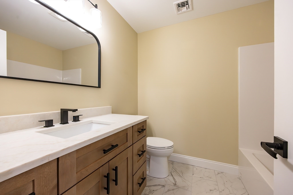 50 Pullman Avenue, Unit B Attleboro, MA 02703 - Photo 13 of 28