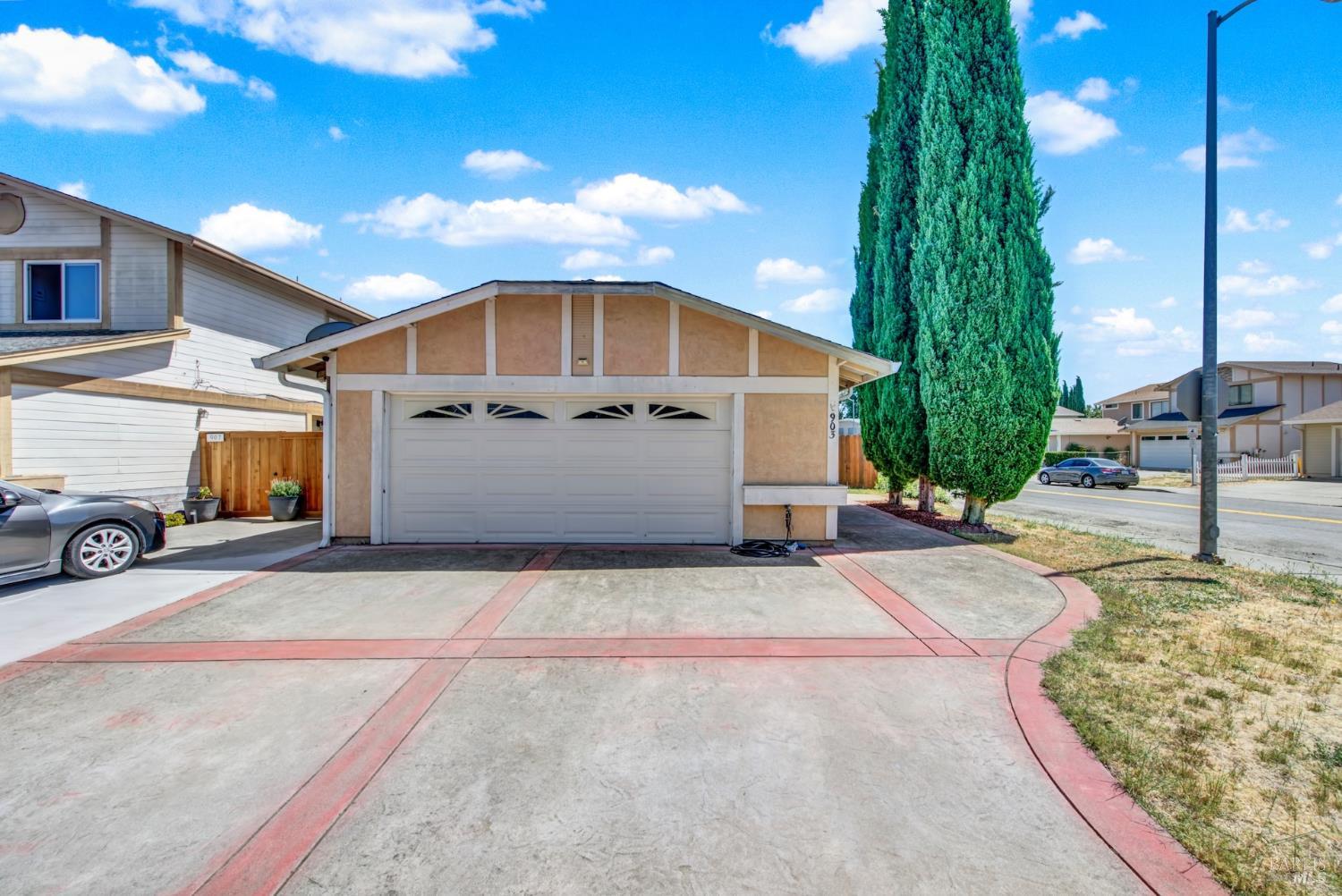 903 Daniel Street Fairfield, CA 94533 - Photo 3 of 51