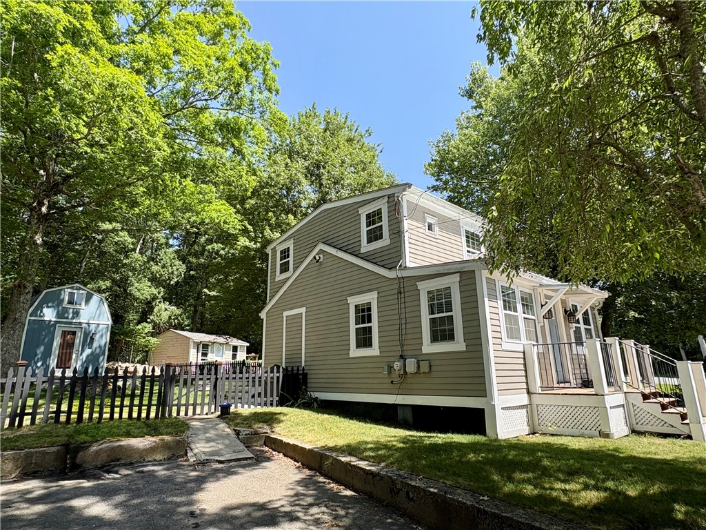 79 West Shore Drive Exeter, RI 02822 - Photo 23 of 28 Side View