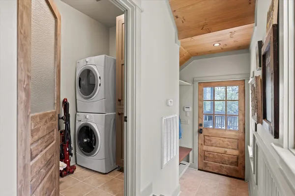 $725,000 | 303 South Cool Street, Mentone, AL 35984