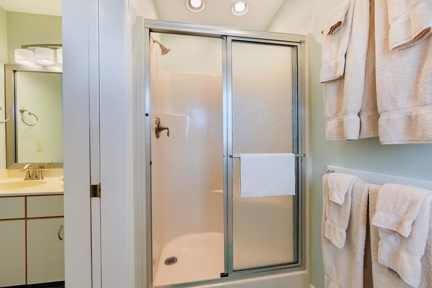 116 Mainsail Court, Unit 8 Duck, NC 27949 - Photo 33 of 36