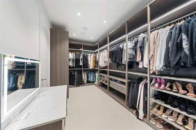 a view of a yard with a patio