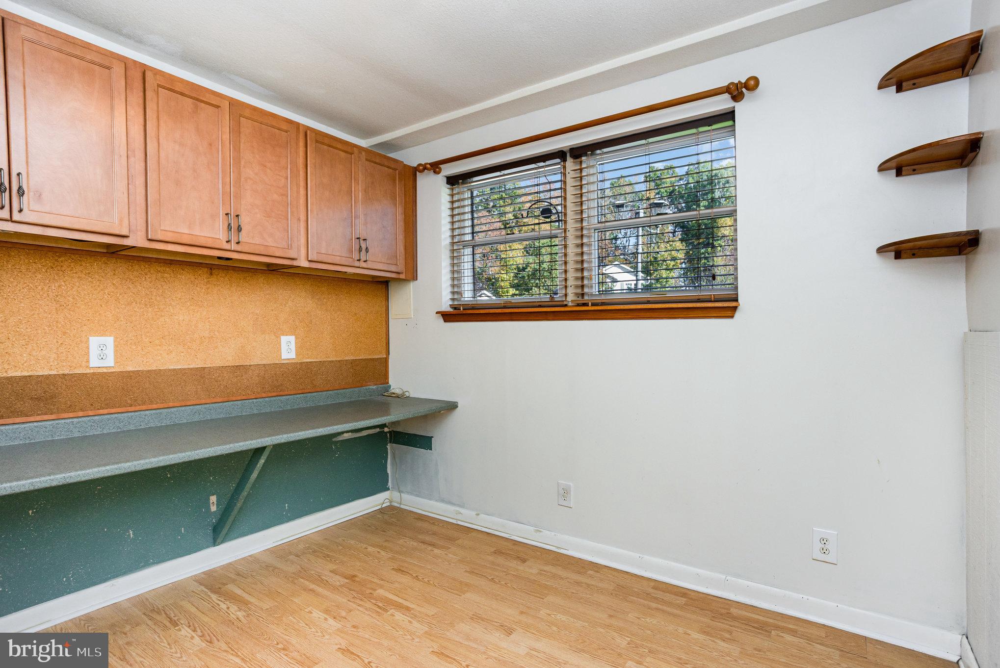 5 Kings Court Elkton, MD 21921 - Photo 20 of 34 a view of room with window and wooden floor