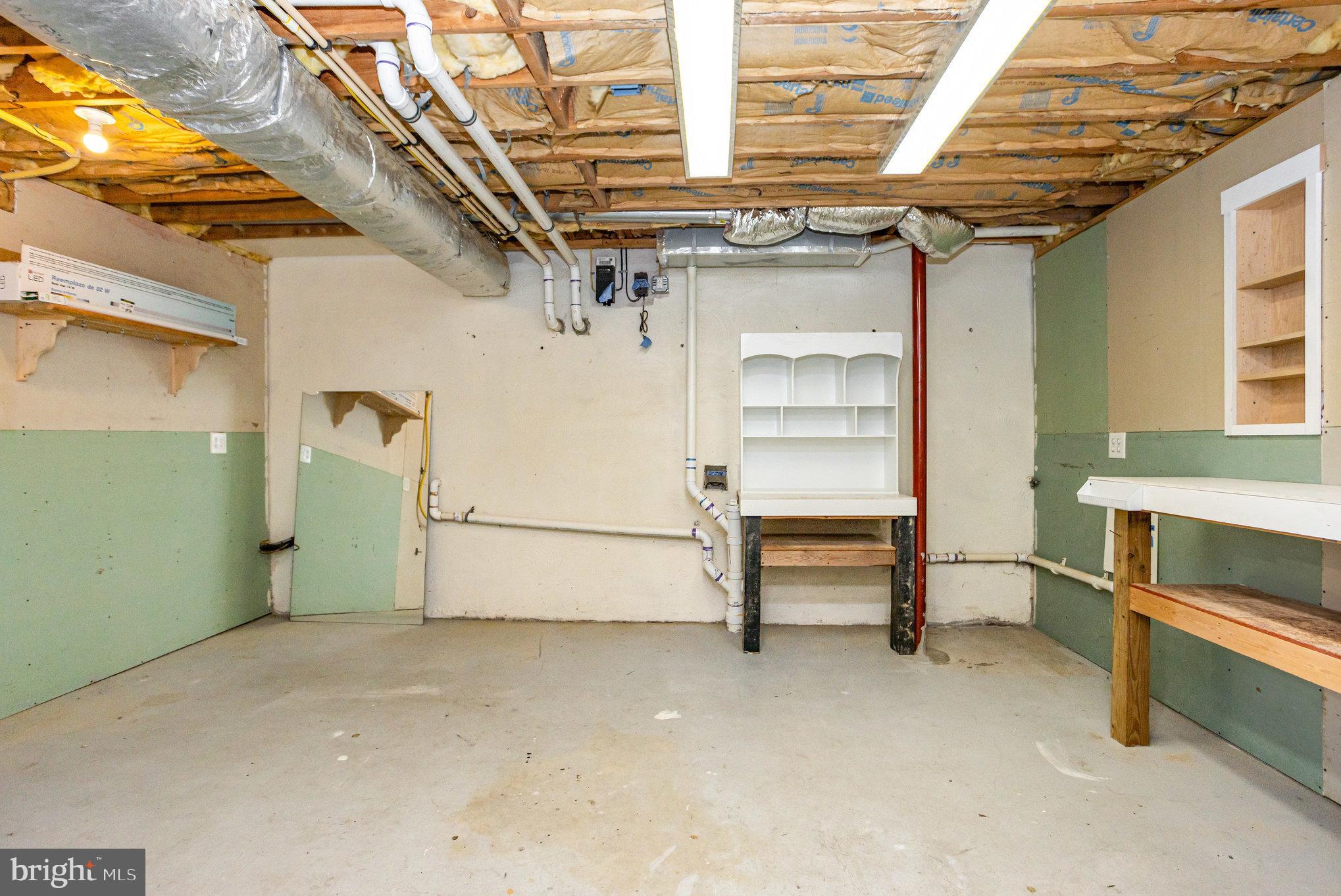 5 Kings Court Elkton, MD 21921 - Photo 24 of 34 a view of storage and utility room
